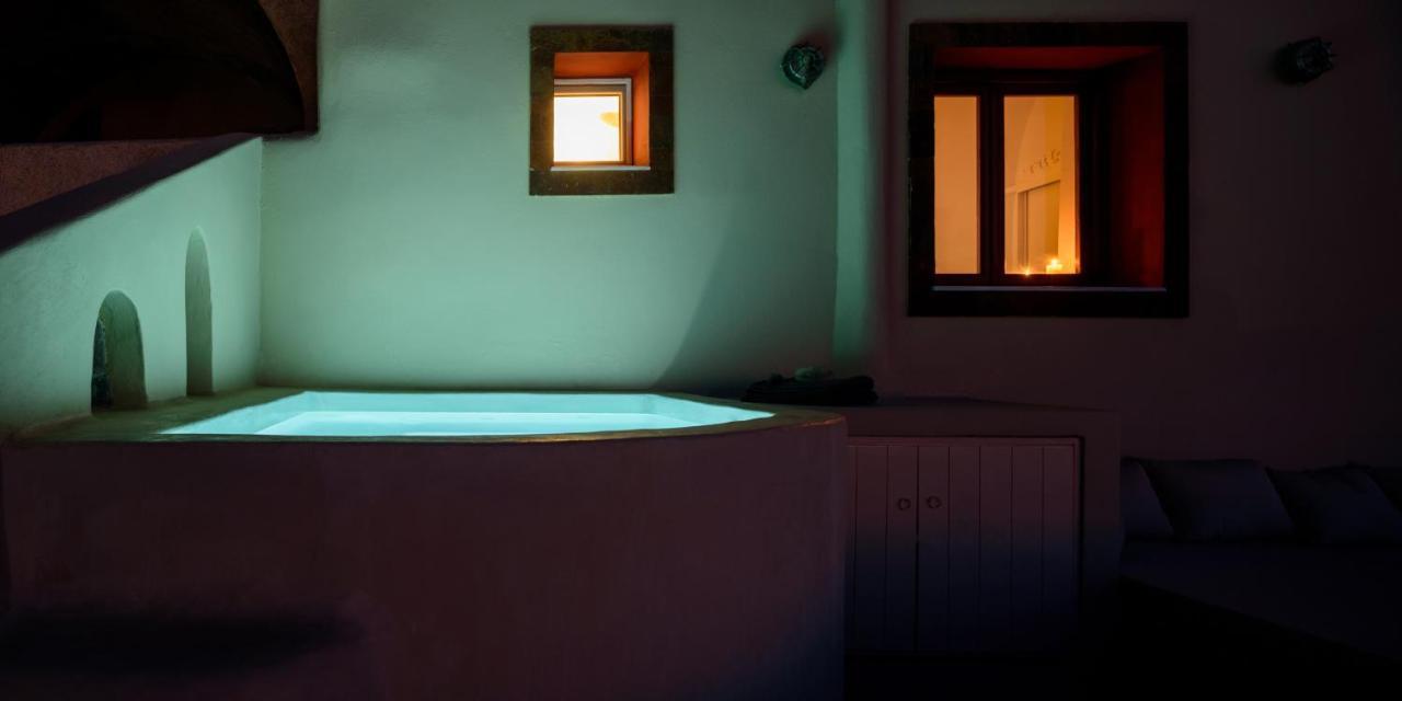 Diva Santorini Luxury Villa 피르고스 외부 사진